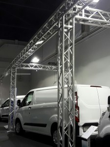 Stand a ring in americana per allestimento fieristico - service audio, luci e video per eventi - Padova