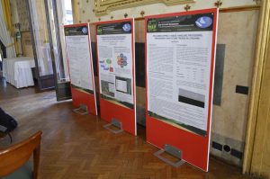 Noleggio totem e bandiere/vele pubblicitarie - service audio, luci e video per eventi - Padova